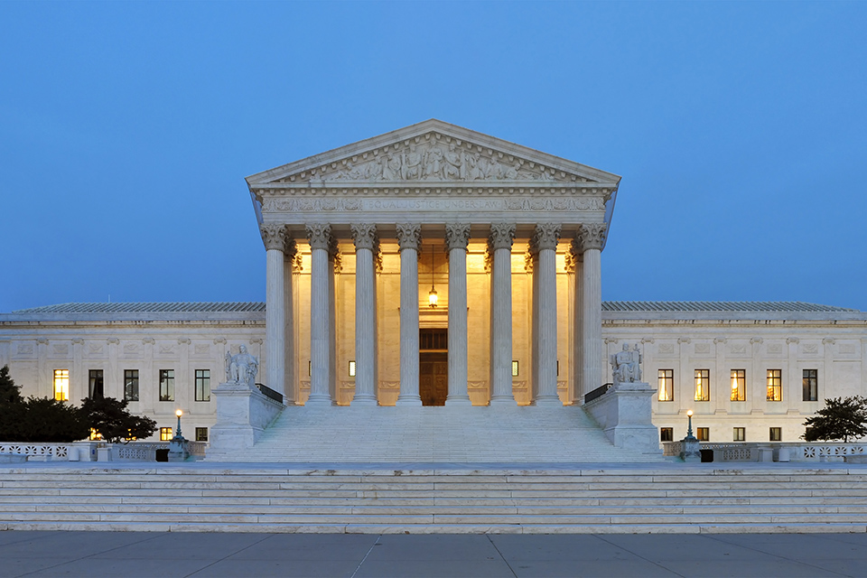 Students Create Supreme Court Reform Website - Yale Law School