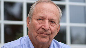 headshot of Larry Summers